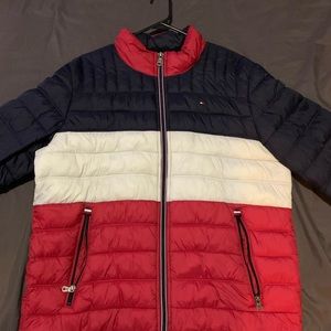 TOMMY HILFIGER BUBBLE COAT